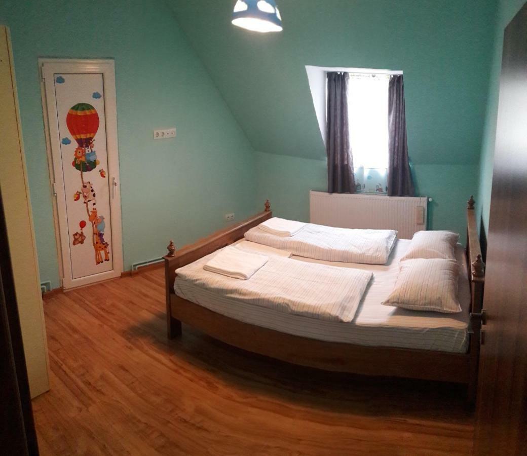 סיביו Theresia Apartment מראה חיצוני תמונה